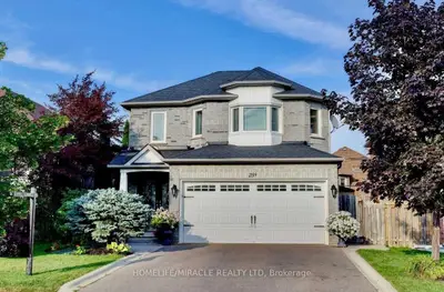 Detached in Brampton