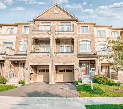 490 Silver Maple Road, Oakville, On L6h 7h5