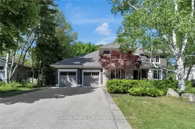 Detached in Oakville