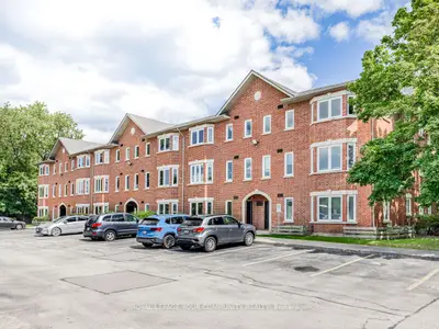 Condo Apartment in Mississauga