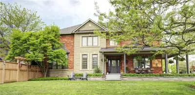 Detached in Oakville