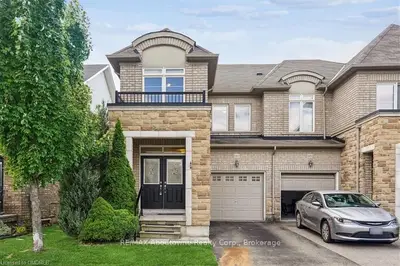 2453 Old Brompton Way, Oakville, On L6m 0j6