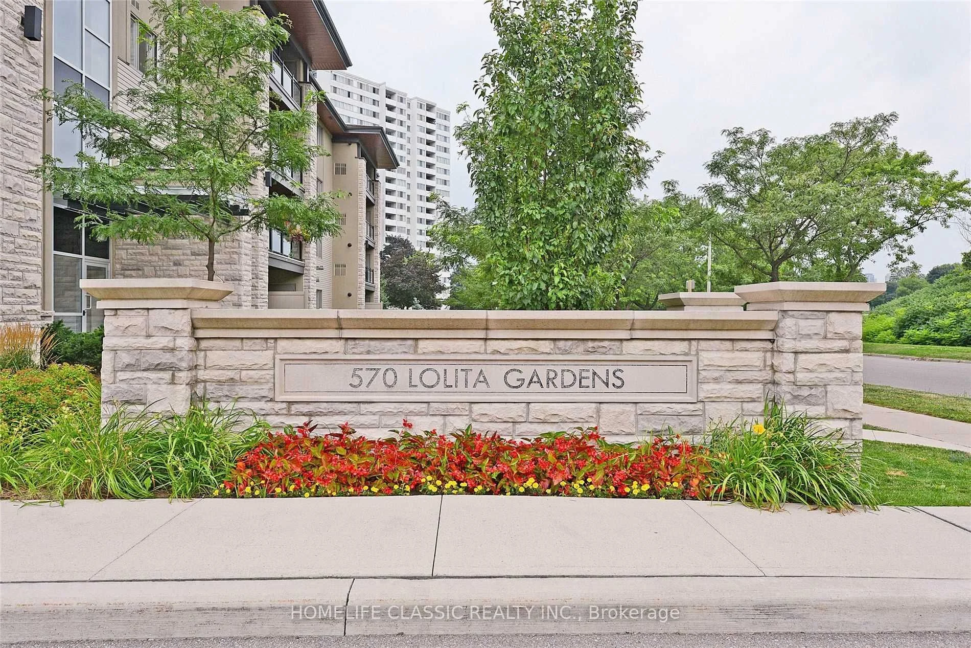Condo Apartment in Mississauga