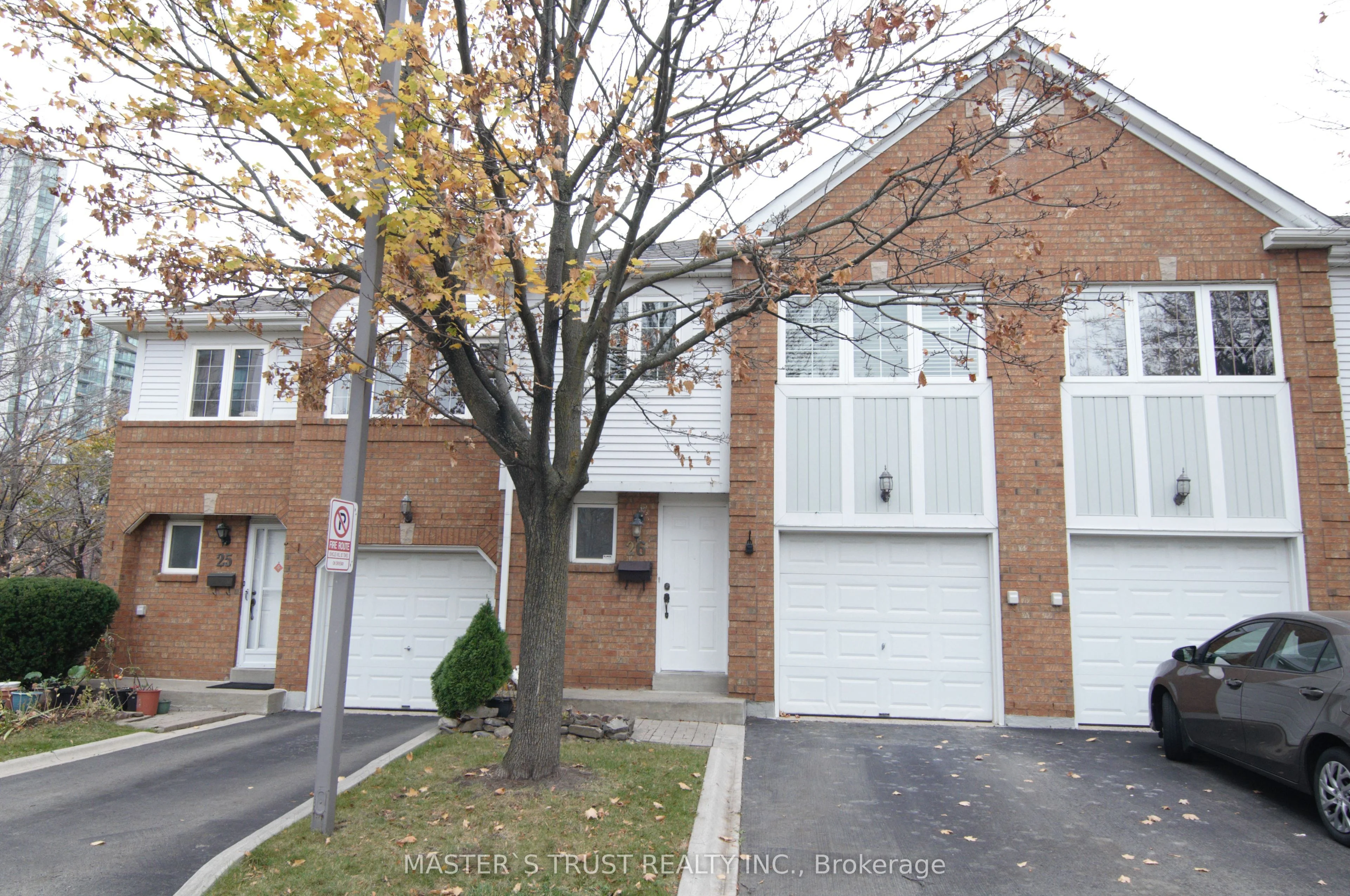 Condo Townhouse in Mississauga