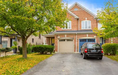 Semi-Detached in Mississauga