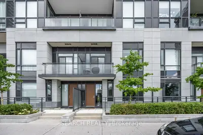 Condo Townhouse in Mississauga