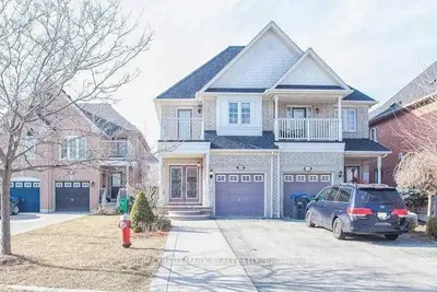 Semi-Detached in Mississauga