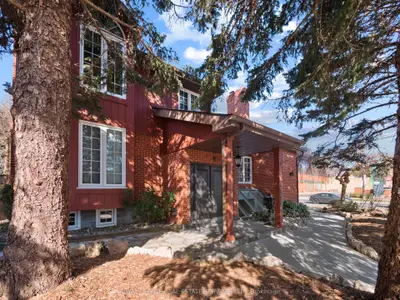Detached in Toronto
