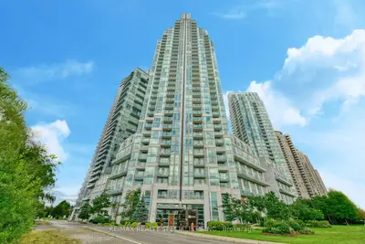 Condo Apartment in Mississauga