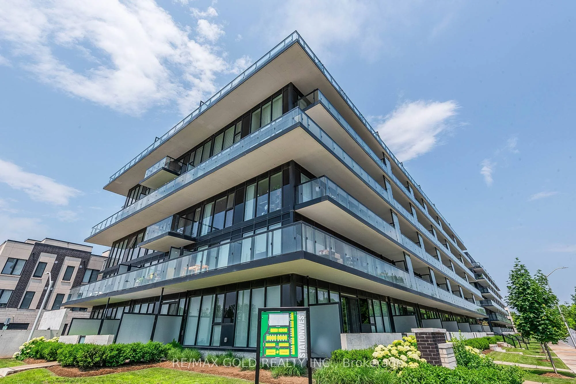 Condo Apartment in Burlington