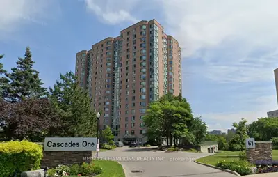 Condo Apartment in Toronto