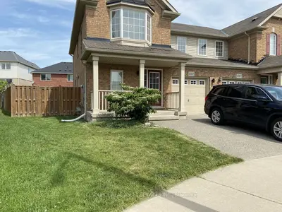 Semi-Detached in Burlington