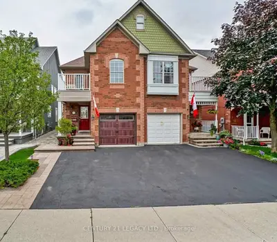 Semi-Detached in Mississauga