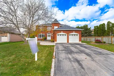 Detached in Brampton