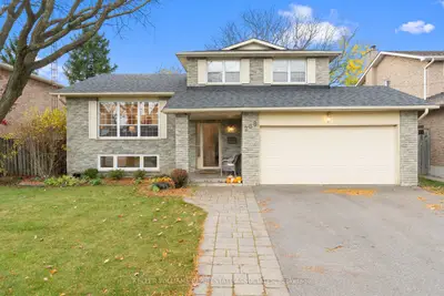 Detached in Milton