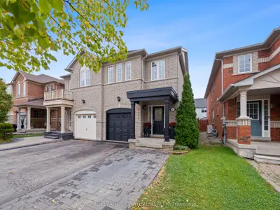 Semi-Detached in Milton