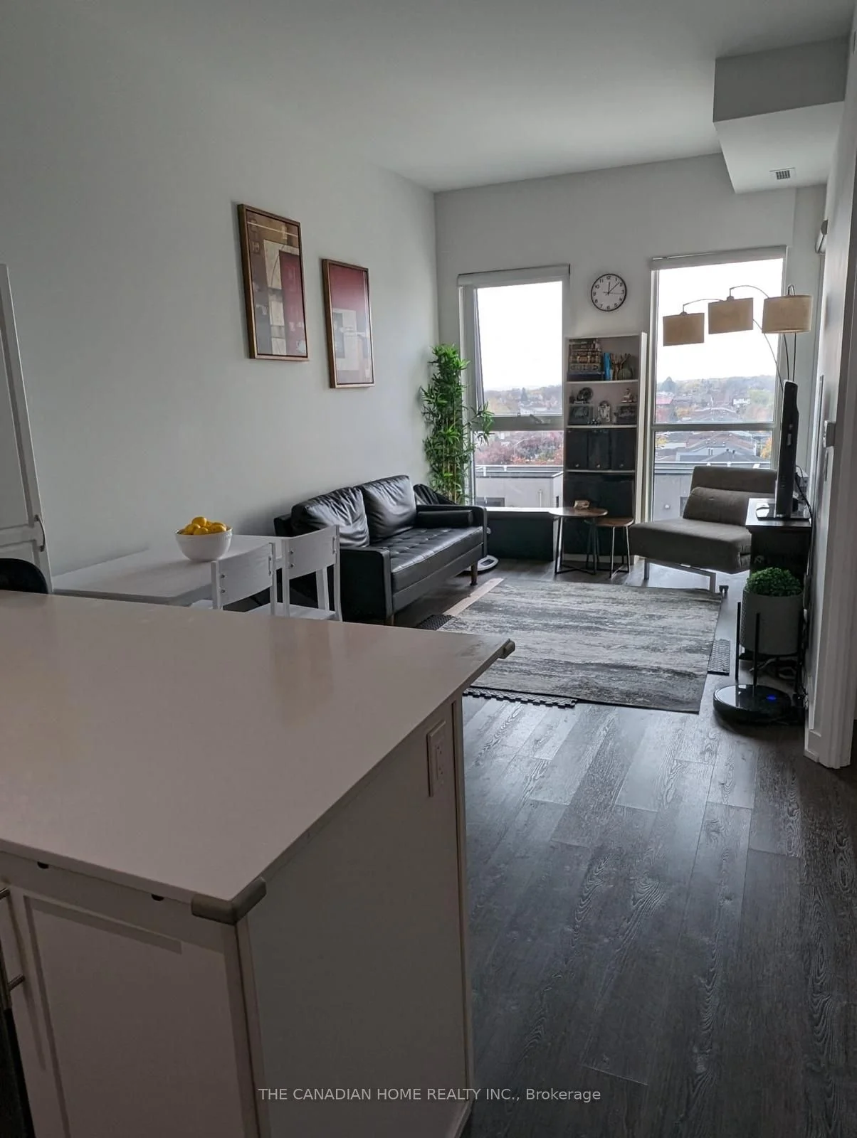 4085 Parkside Village Drive 601, Mississauga, On L5b 0k9
