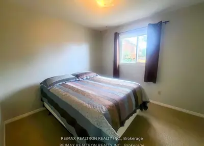 Detached in Oakville