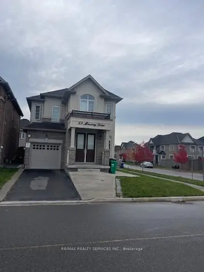 Detached in Brampton