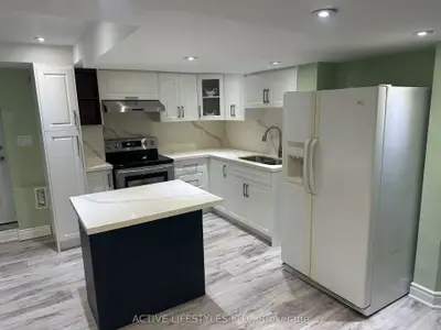 Lower Level in Brampton