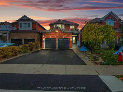 Detached in Brampton