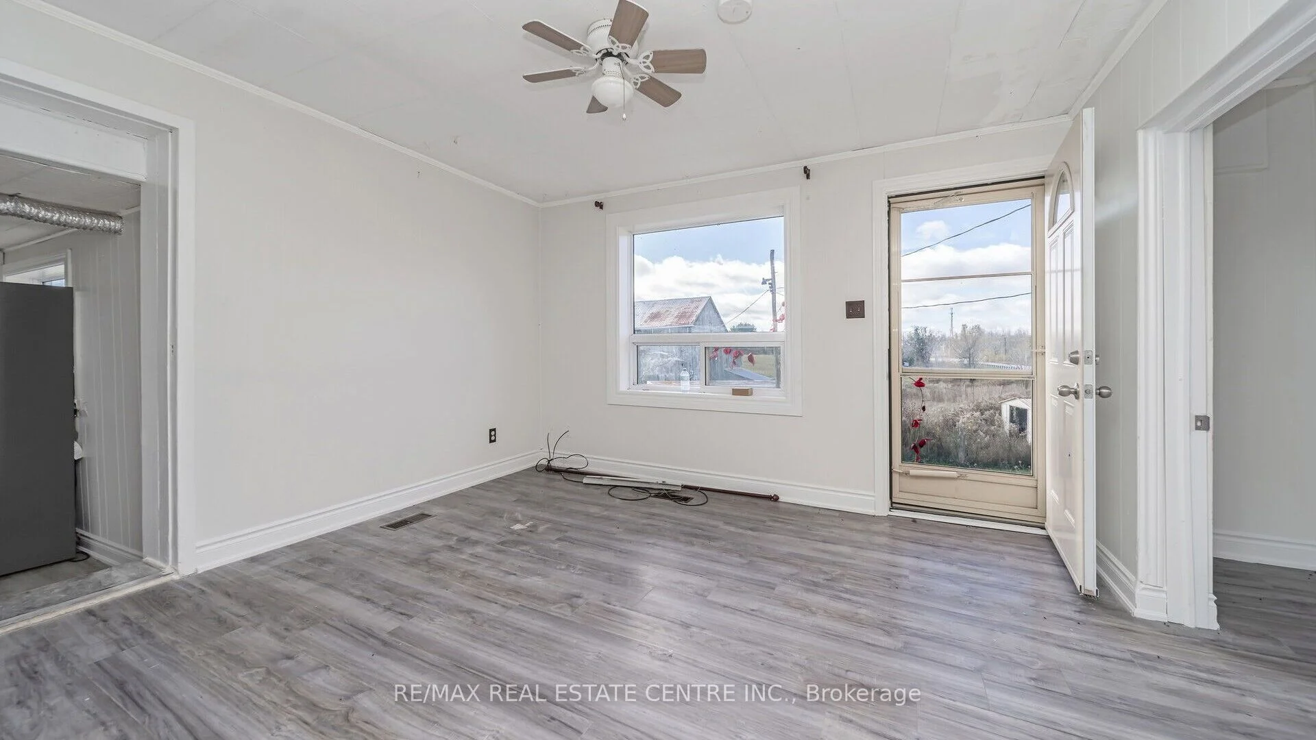11648 Hwy 7 Halton Hill, Halton Hills, ON L7J 2L8