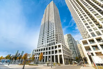 Condo Apartment in Mississauga