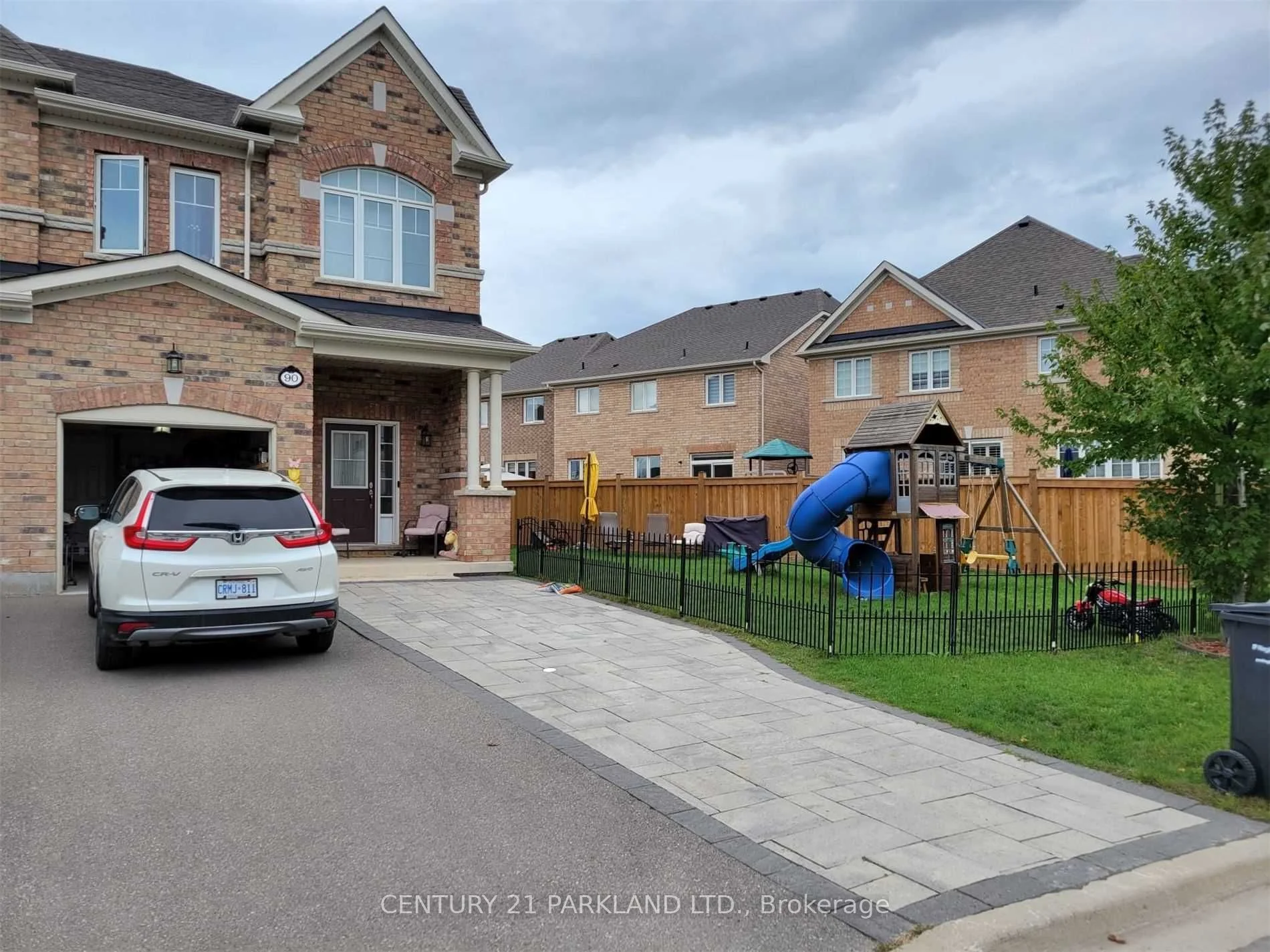 Semi-Detached in Caledon