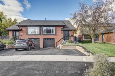 Semi-Detached in Mississauga