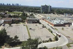 2227 South Mill Way 200, Mississauga, ON L5L 3R6