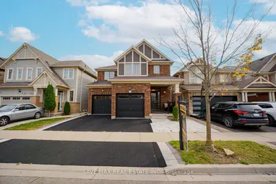 Detached in Milton