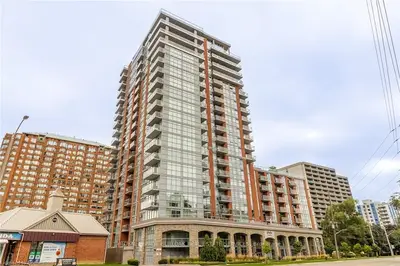 Condo Apartment in Burlington