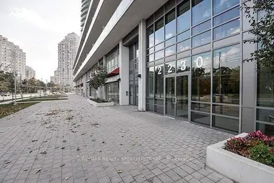 Condo Apartment in Toronto