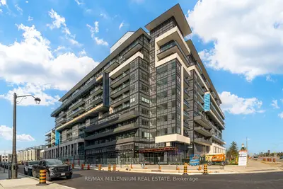 Condo Apartment in Oakville