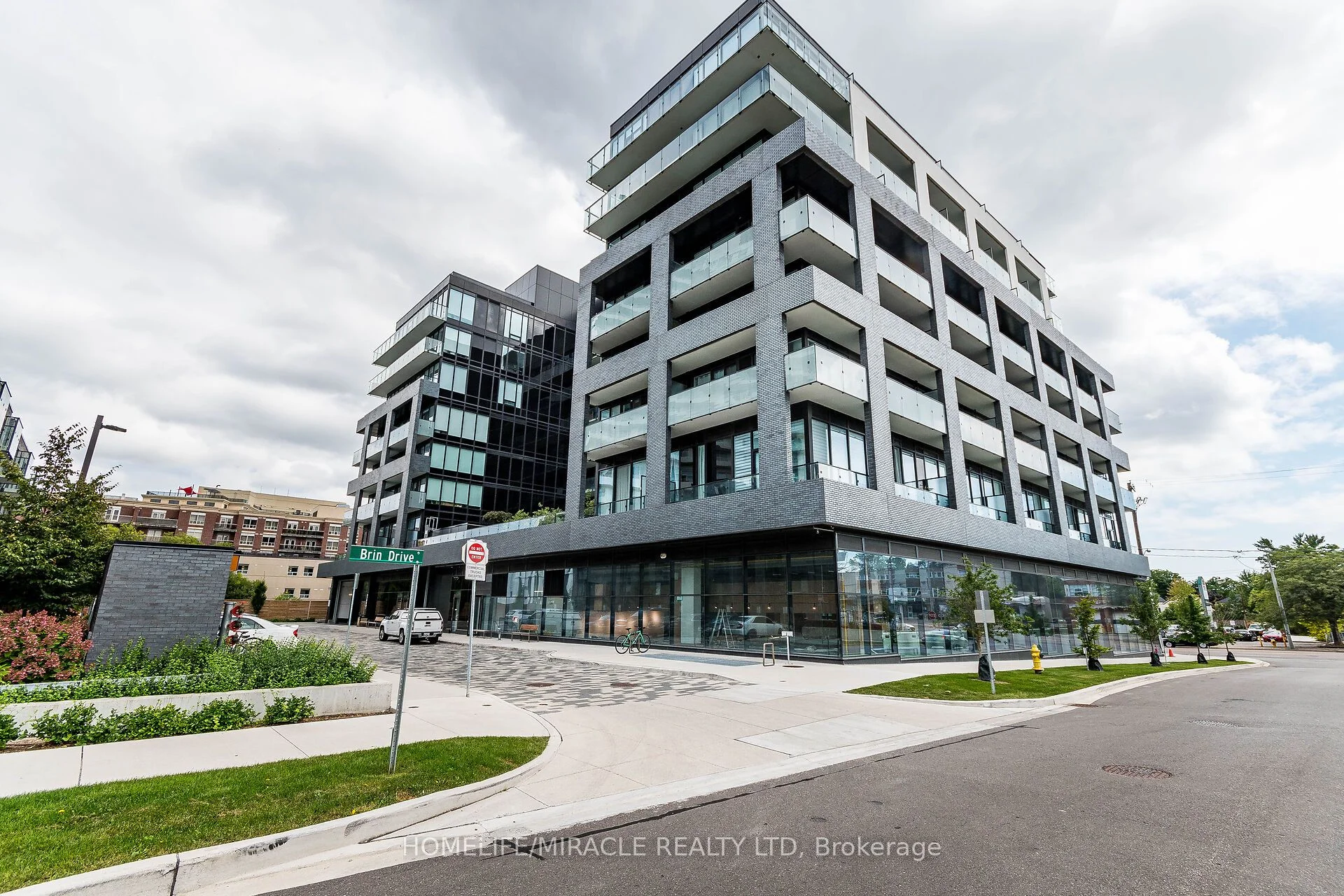 Condo Apartment in Toronto