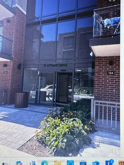 Condo Townhouse in Brampton