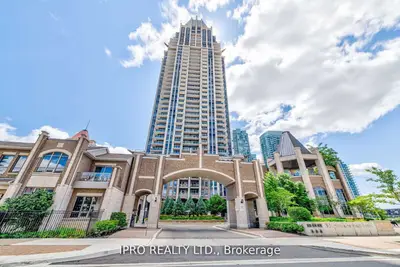 Condo Apartment in Mississauga