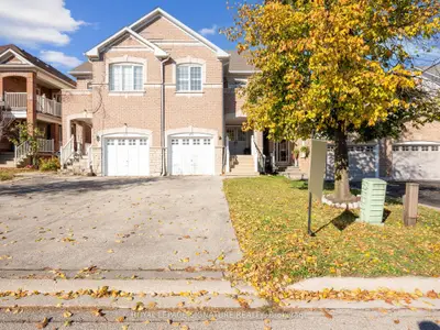 Semi-Detached in Mississauga