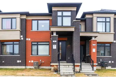 Att/Row/Townhouse in Brampton