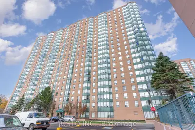 Condo Apartment in Mississauga