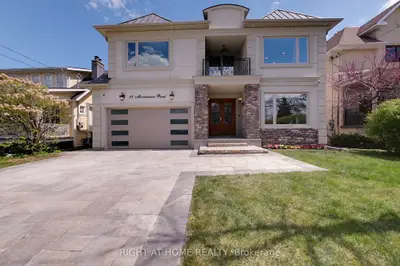 Detached in Mississauga