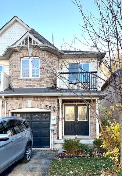 Att/Row/Townhouse in Halton Hills