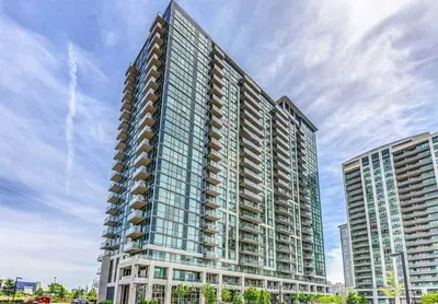 Condo Apartment in Mississauga