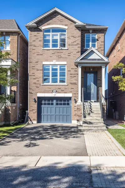 Detached in Toronto