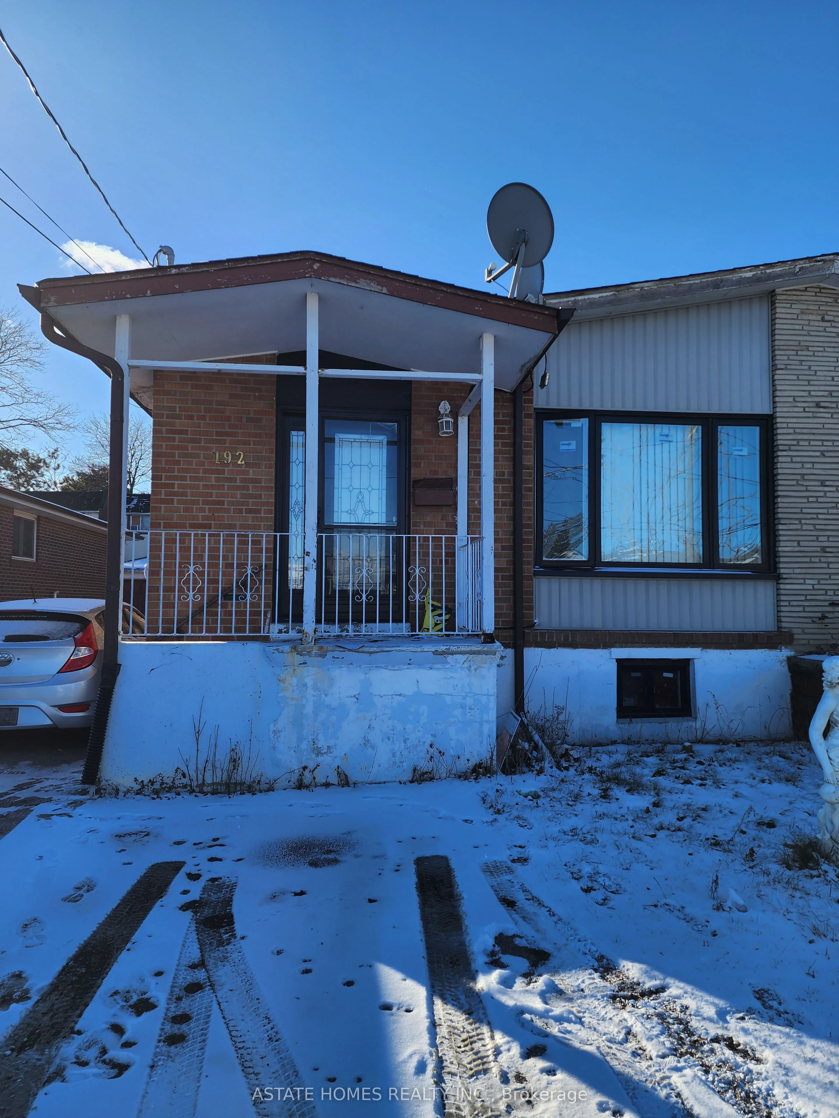 Semi-Detached in Toronto