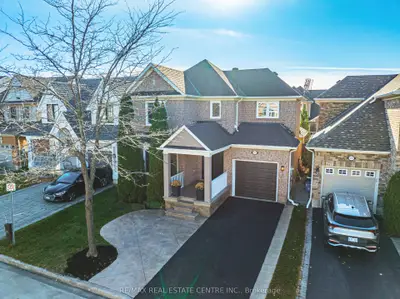 Detached in Milton