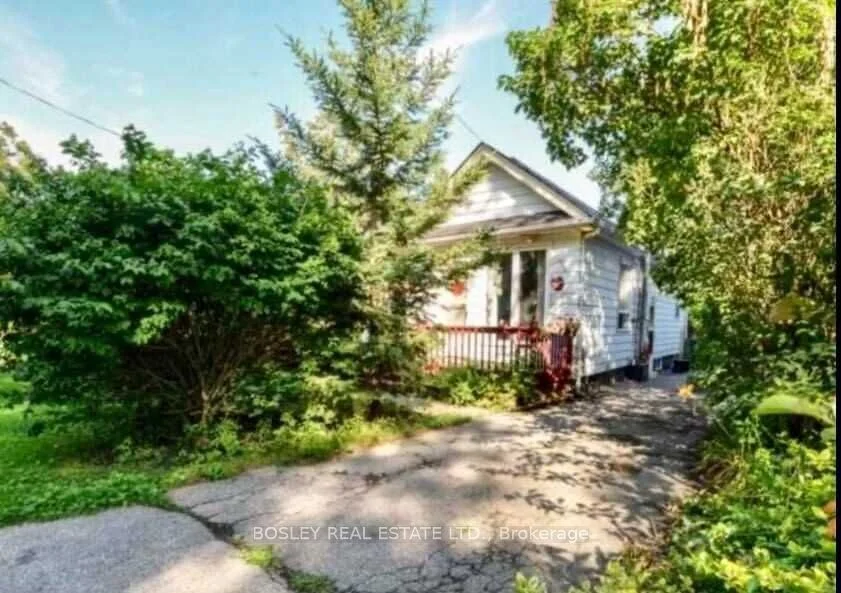 76 Troy Street, Mississauga, ON L5G 1S7