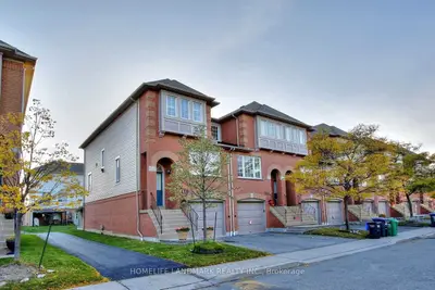 5030 Heatherleigh Avenue 118, Mississauga, On L5v 2g7