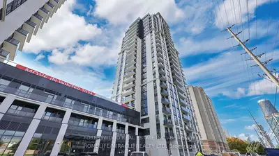 Condo Apartment in Mississauga