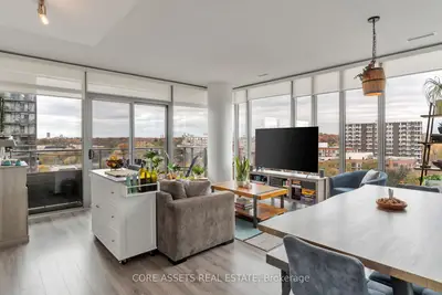 Condo Apartment in Toronto